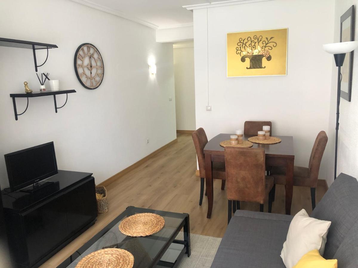 Apartamento Oviedo Proximo Inst Oftalmologico Fdez-Vega Kültér fotó