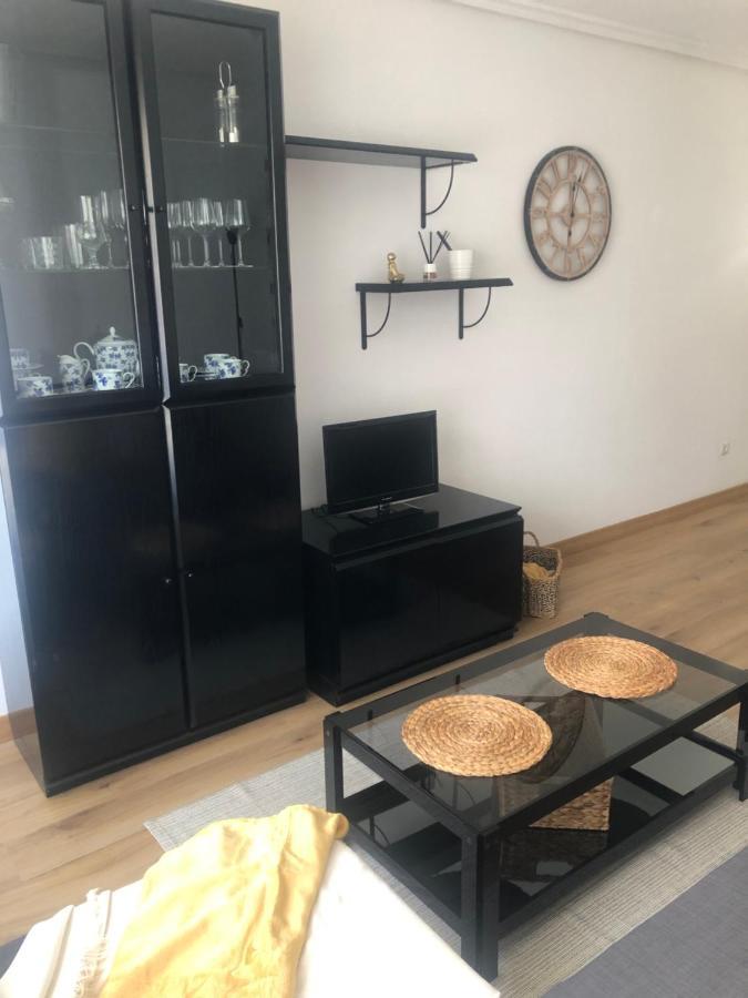Apartamento Oviedo Proximo Inst Oftalmologico Fdez-Vega Kültér fotó