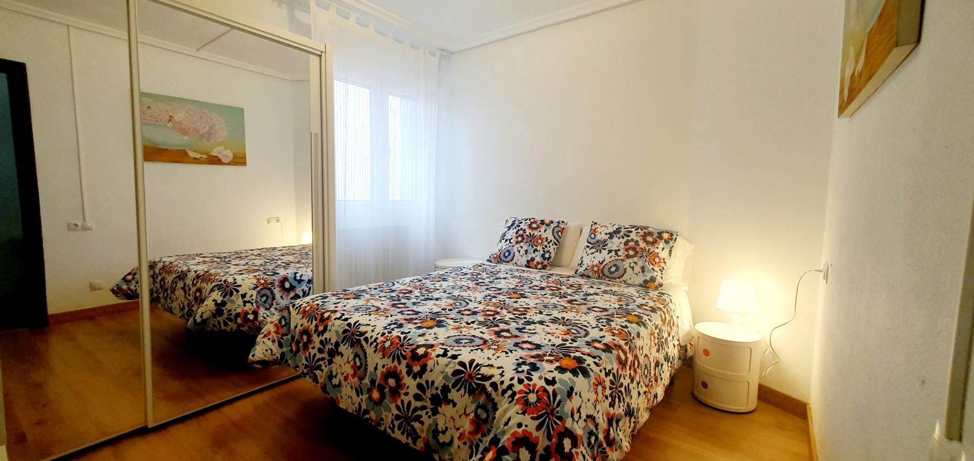 Apartamento Oviedo Proximo Inst Oftalmologico Fdez-Vega Kültér fotó