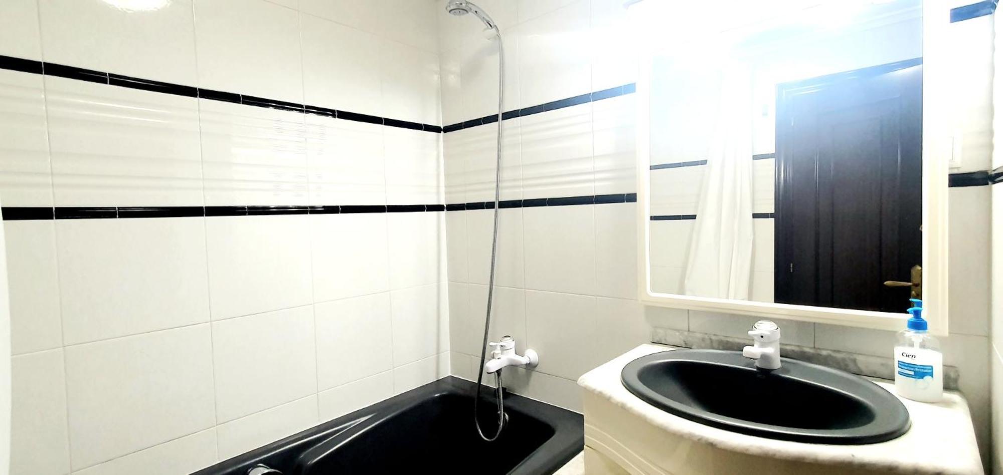 Apartamento Oviedo Proximo Inst Oftalmologico Fdez-Vega Kültér fotó